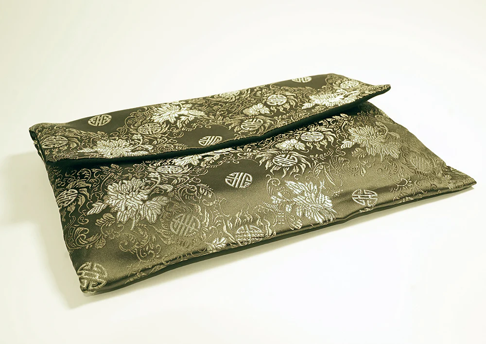 Reversible Rakusu Carrying Sleeves - Image 10